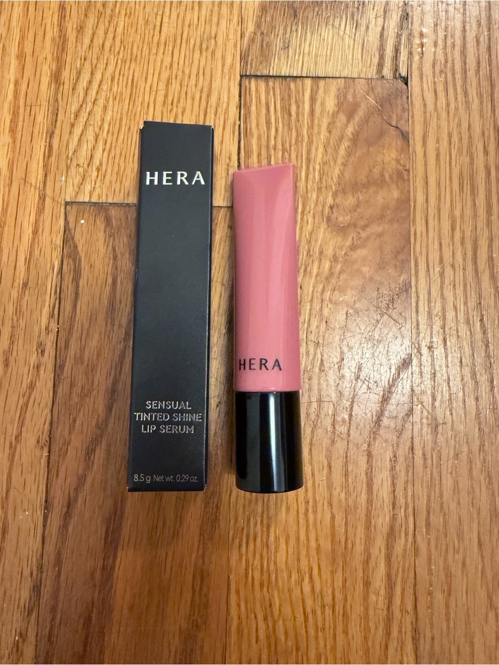 Hera Sensual Tinted Shine Lip Serum